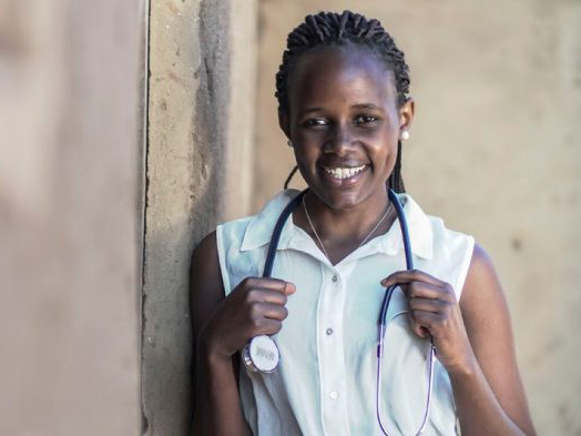 Dr Mireille Twayigira, une Docteur en Médecine Malawienne d’origine Rwandaise, ancienne enfant réfugiée